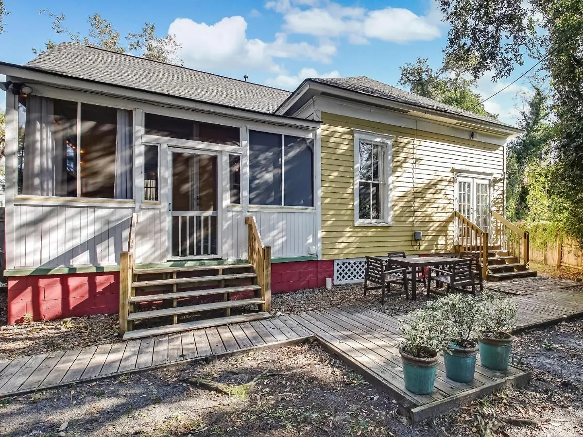 Holiday home Cottage At Thomas Square Savannah United States