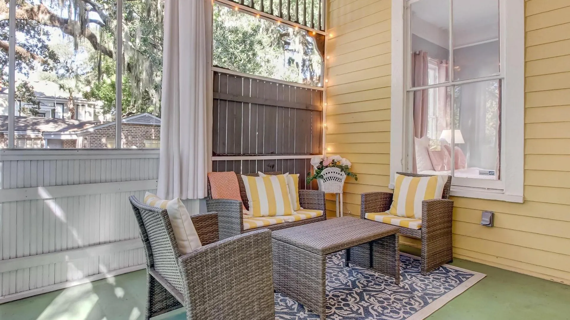 Holiday home Cottage At Thomas Square Savannah United States